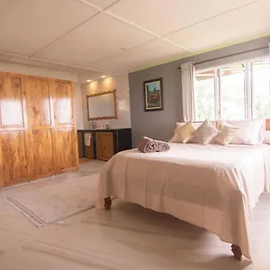 Azamat Self-catering Apartment